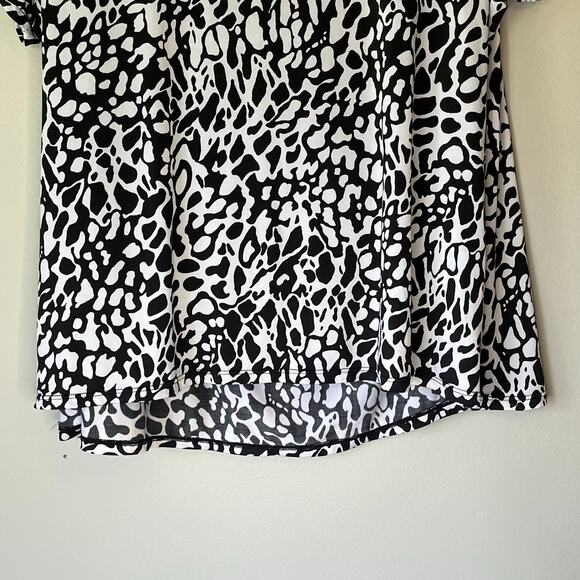 Elementz Black / White Short Sleeve Blouse Size 3X - Picture 11 of 12
